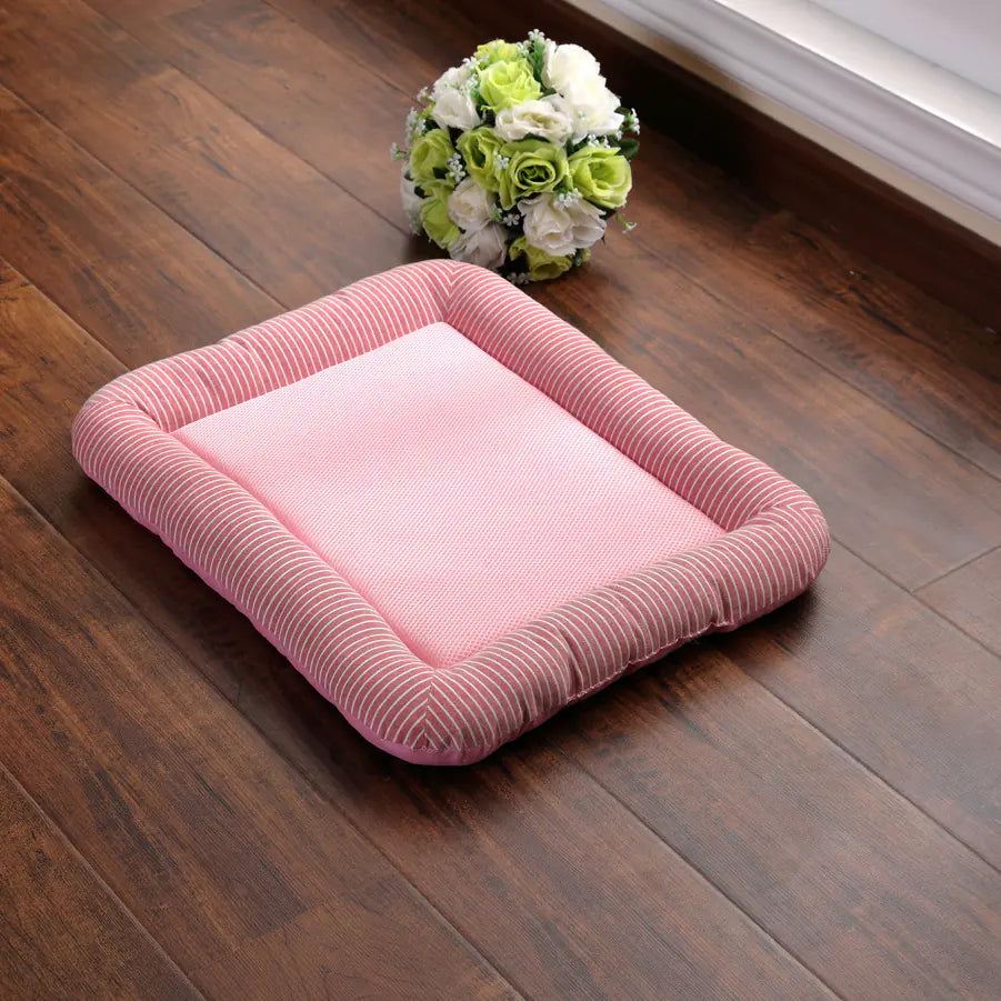 Dog Cooling Mat - Machine Washable Summer Sleeping Pad