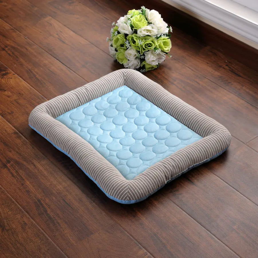Dog Cooling Mat - Machine Washable Summer Sleeping Pad